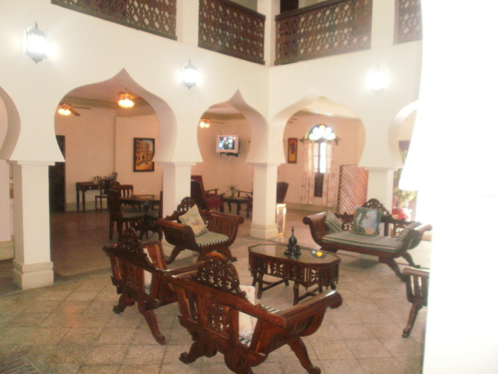 阿斯米尼宫酒店 Zanzibar 外观 照片